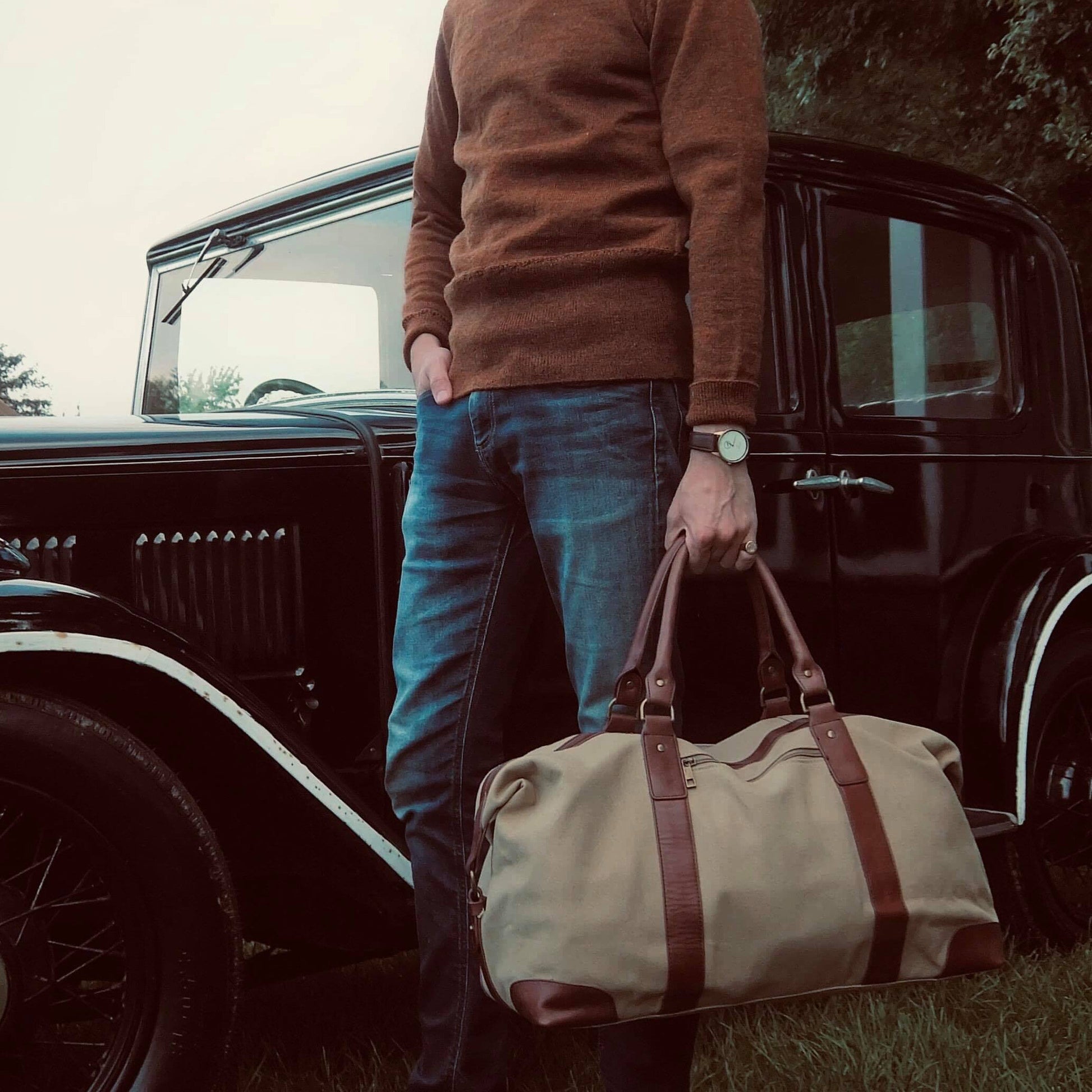 Explorer%20Holdall%20(1)_edited.jpg